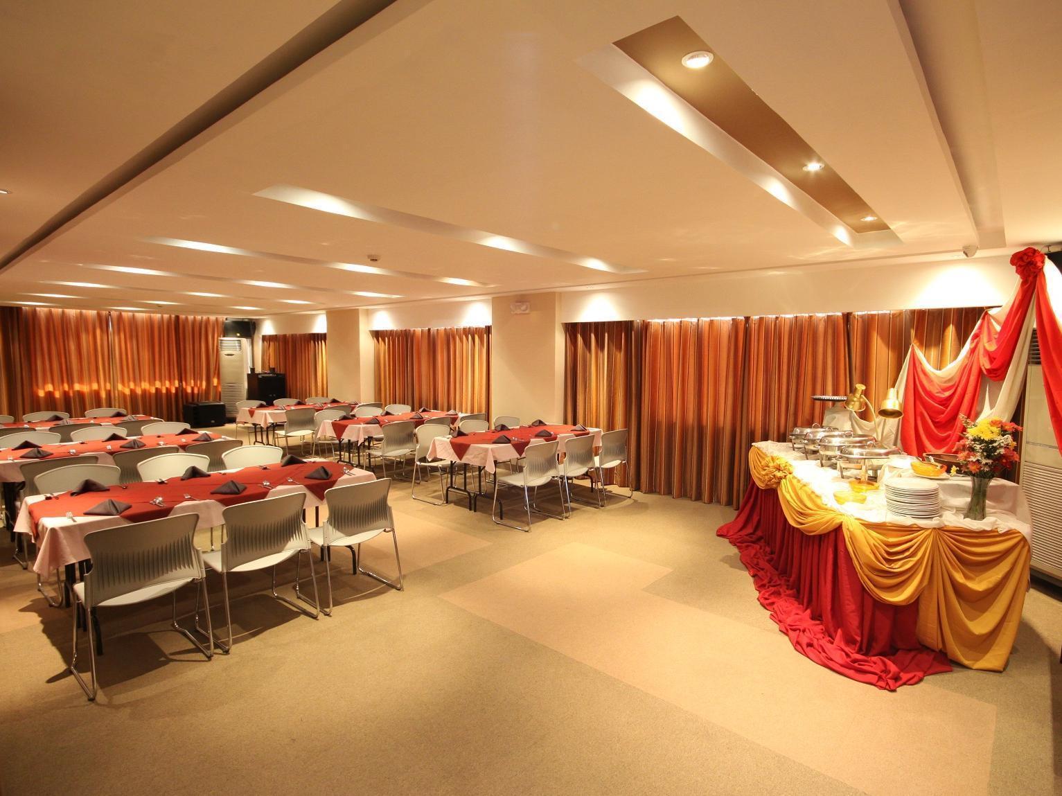 Court Meridian Hotel & Suites Olongapo Exterior foto