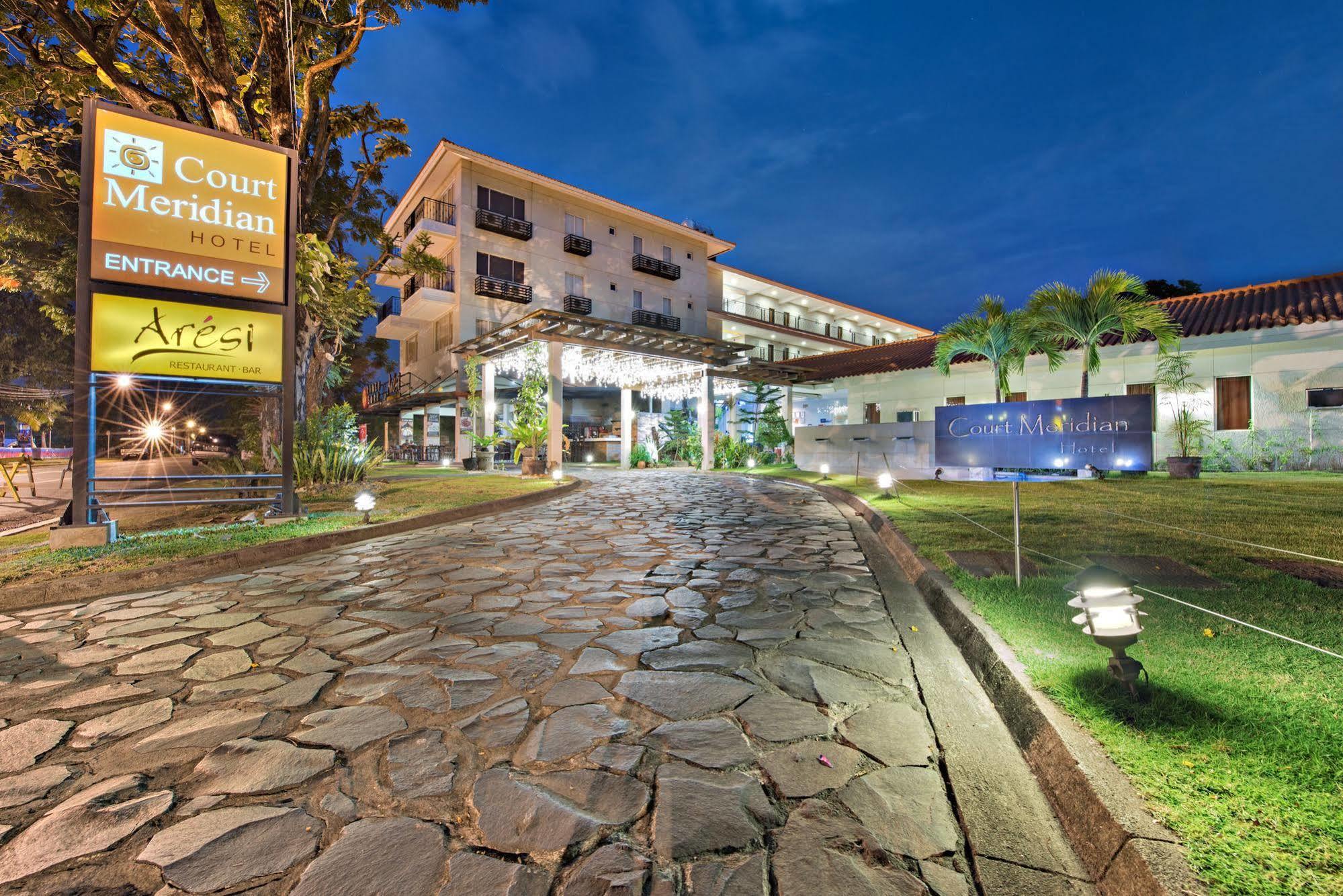 Court Meridian Hotel & Suites Olongapo Exterior foto